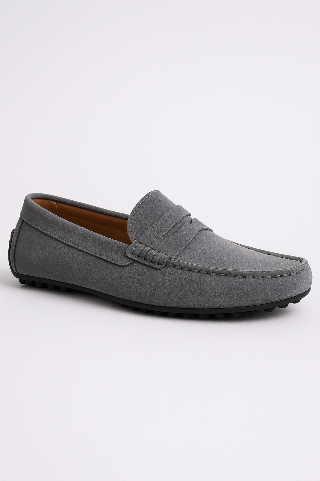 Suede Loafers – Timeless Elegance, Everyday Comfort
