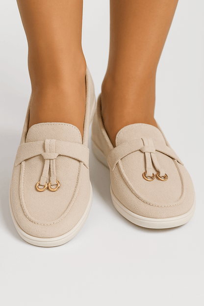 Women's Soft Leather Retro Slip-On Shoes – Chunky Sole Comfort