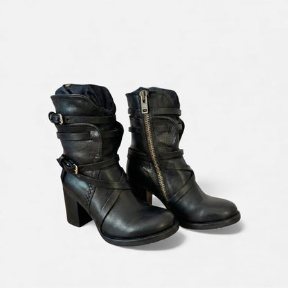 Plain Dept | Women’s Leather High-Knee Boots – Winter Heritage Elegance