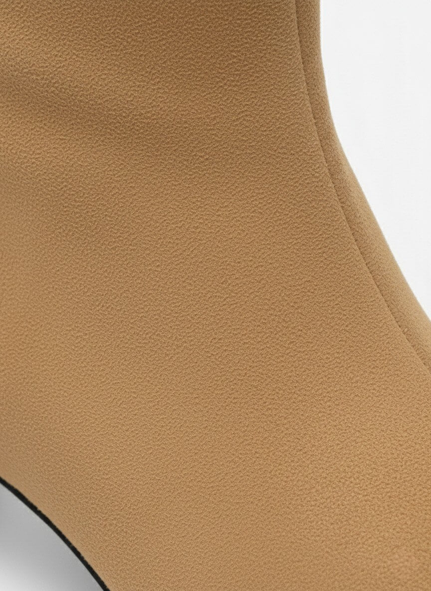 Women’s Pointed-Toe Ankle Boots – Vintage Elegance