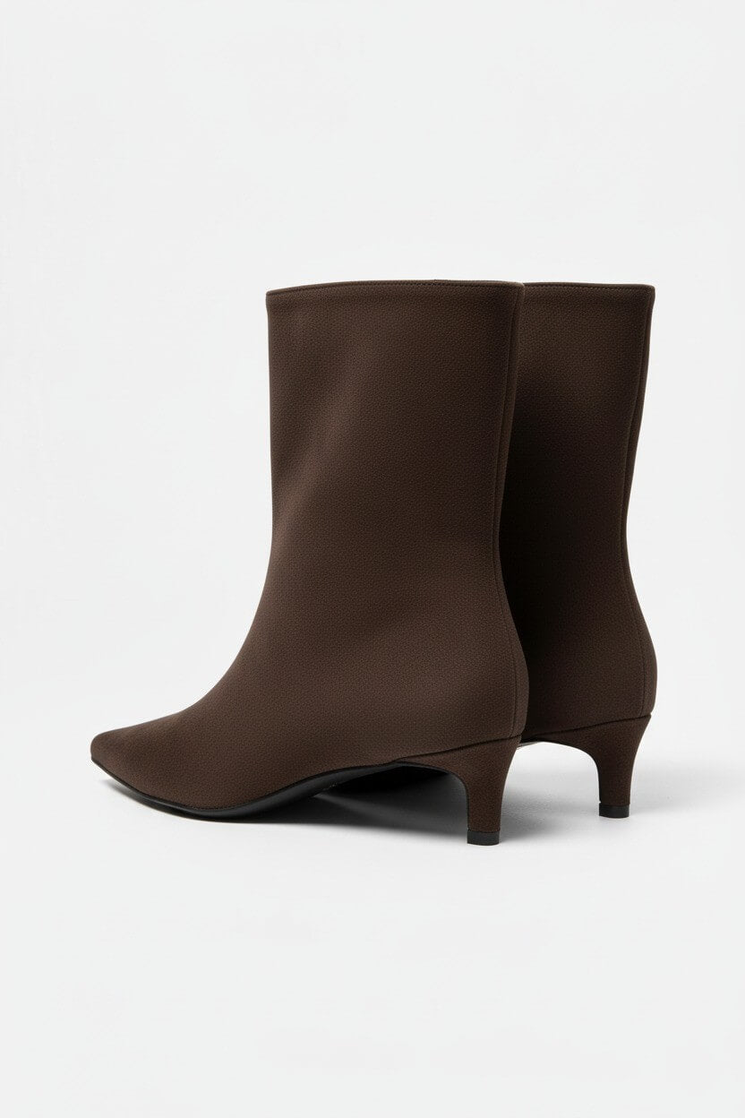 Women’s Pointed-Toe Ankle Boots – Vintage Elegance