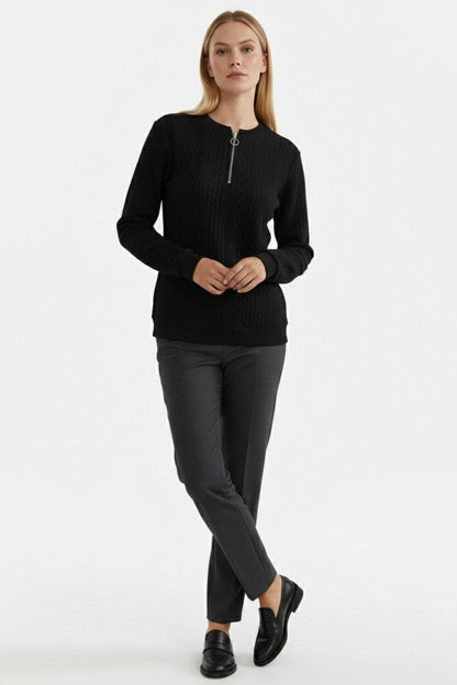 Women’s Half-Zip Pullover – Elegant Cable Knit Jumper