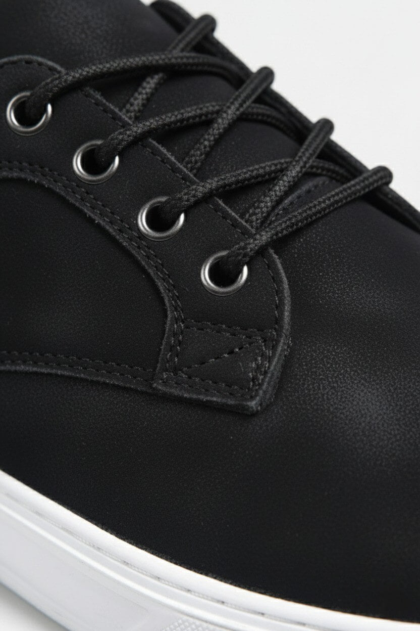Men’s Casual Trainers – Cushioned Sole