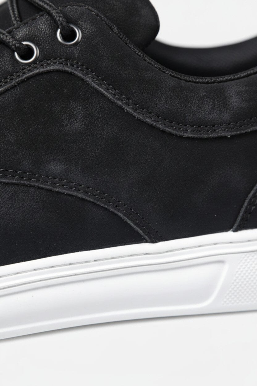 Men’s Casual Trainers – Cushioned Sole