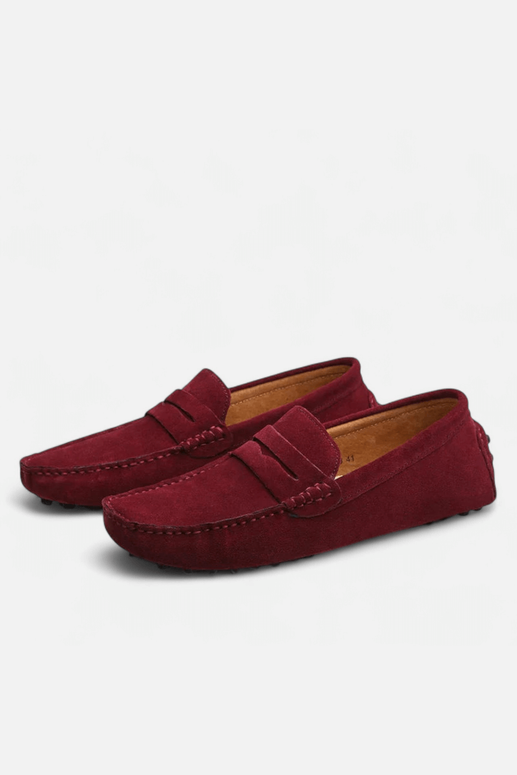 Suede Loafers – Timeless Elegance, Everyday Comfort